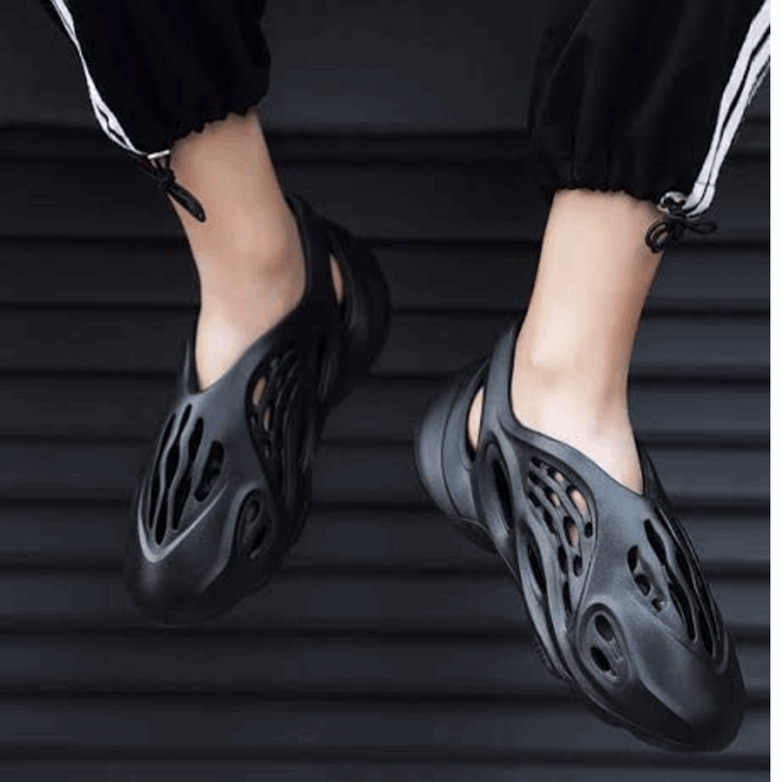Venom Clogs (Imported Quality)