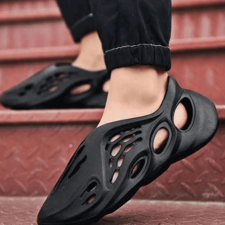 Venom Clogs (Imported Quality)